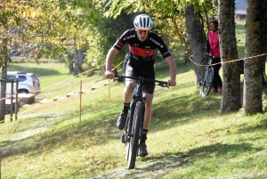 Cyclisme : Laurent Begard s&#039;impose haut la main sur le cyclo-cross du Mazet-Saint-Voy
