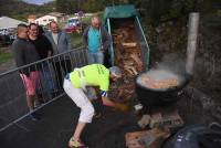 Saint-Julien-du-Pinet : 1 300 soupes aux choux servies sur la place du village