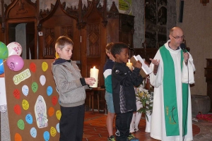Célébration de début d&#039;année pour les enfants catéchisés de l&#039;école Saint-Joseph de Grazac