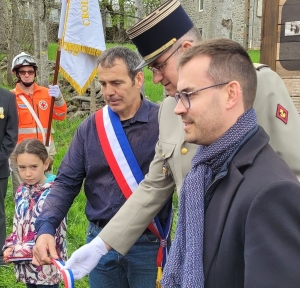 Philippe Brun le maire, le lieutenant-colonel Patrick Monier, Matthieu Le Verge