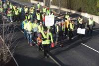 Yssingeaux : 150 Gilets jaunes défilent pacifiquement en ville