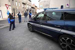 Yssingeaux : la police municipale et la gendarmerie font la chasse aux camions en ville (vidéo)