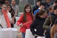 Monistrol-sur-Loire : un orchestre de percussions composé par 150 écoliers de CM2 (vidéo)