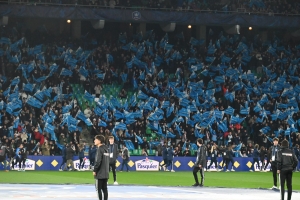 Le Puy-Rennes : retour sur une folle soirée au stade Geoffroy-Guichard (photos + vidéos)