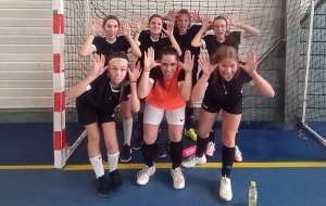 Futsal féminin UNSS : le lycée Chabrier d&#039;Yssingeaux décroche le titre régional