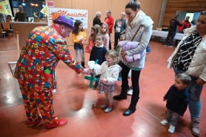 Monistrol-sur-Loire : 400 spectateurs à la Capitelle pour les animations de clowns
