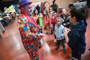 Monistrol-sur-Loire : 400 spectateurs à la Capitelle pour les animations de clowns