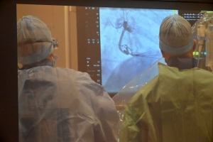 La coronarographie au Puy-en-Velay, l&#039;outil indispensable pour sauver des vies en cas de crise cardiaque