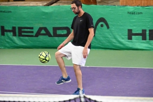 Le Chambon-sur-Lignon : tennis et foot se mélangent sur les courts du Fraisse