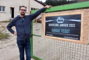 Saint-Julien-du-Pinet : il prépare l&#039;ouverture d&#039;un garage automobile