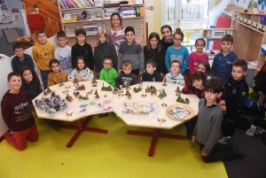 Saint-Maurice-de-Lignon : des décos de Noël réalisés par les enfants du centre de loisirs