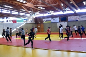 Une journée sportive à Yssingeaux pour les écoliers de Grazac