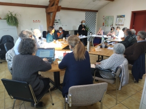 Les bénévoles accompagnateurs de Solidarité Paysans en Auvergne se forment