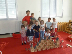 Montfaucon-en-Velay : les écoliers jouent les architectes avec Kapla
