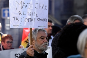 Manifestation de la réforme des retraites : le poids des mots (photos)