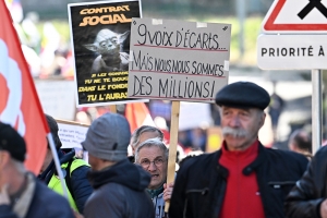 Manifestation de la réforme des retraites : le poids des mots (photos)
