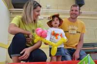 Charlène Ouillon et Emmanuel Roche avec leur fille Melise, 2 ans.