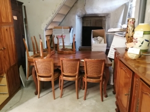 Saint-Just-Malmont : mobilier, vaisselle et bibelots à vendre à la maison Ronat