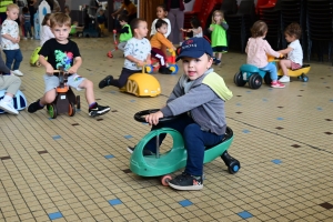 Bas-en-Basset : les enfants de 1 à 4 ans réunis autour des jeux