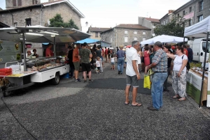 Saint-Romain-Lachalm : le marché des producteurs, 20 ans et toujours fringant