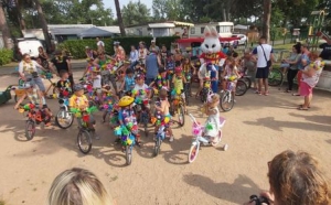 Bas-en-Basset : des vélos fleuris au camping La Garenne