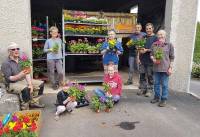 Le Mazet-Saint-Voy : 700 plants et des bonnes volontés pour fleurir le village