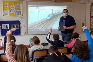 Aurec-sur-Loire : les risques ferroviaires au programme des écoliers