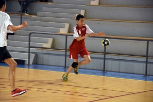 Sainte-Sigolène : les handballeurs moins de 15 ans champions