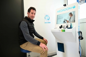 En Haute-Loire, face au manque de médecins, des pharmacies installent des bornes de téléconsultation