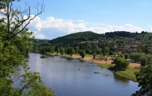 Aurec-sur-Loire : la baignade dans la Loire interdite pendant quatre jours