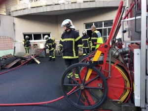 Incendie du lycée Jean-Monnet et dégradations au Puy-en-Velay : trois hommes interpellés