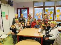 Saint-Maurice-de-Lignon : les bambins de l&#039;école publique fêtent les rois avec les seniors