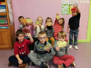 Saint-Didier-en-Velay : les écoliers de Jeanne-d&#039;Arc cueillent leurs premières pommes
