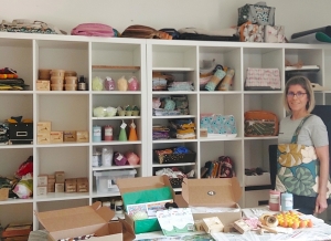 Elle crée Pecata, une boutique en ligne qui valorise l’artisanat de la Haute-Loire et sa région