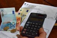 La hausse devrait être entre 30 et 40 euros par foyer fiscal.