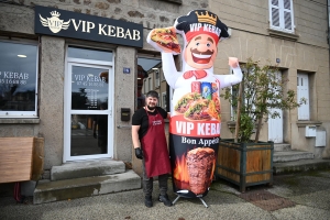 Monistrol-sur-Loire : le kebab &quot;Le Prince&quot; devient &quot;VIP Kebab&quot; avec des spécialités maison