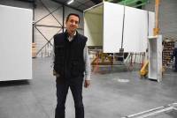 Raphaël Baudet a créé Solight en 2013.|Deux caissons sont fabriqués chaque jour.||||||