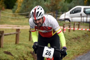 Cyclo-cross : Laurent Marcon a sauté sur l&#039;occasion au Mazet-Saint-Voy
