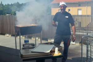 Beauzac : premier barbecue de l&#039;été au foyer Bon Secours