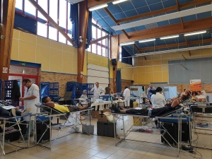 Sainte-Sigolène : près d&#039;une centaine de donneurs de sang jeudi matin