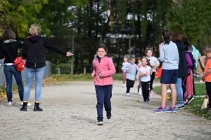 Yssingeaux : les écoliers de Jean-de-la-Fontaine courent pour l&#039;Unicef