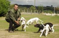 Marc Fraisse d&#039;Yssingeaux sera en lice dimanche avec ses chiens porcelaines.||