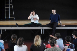 Monistrol-sur-Loire : la compagnie Ballet 21 fait découvrir autrement la danse aux collégiens