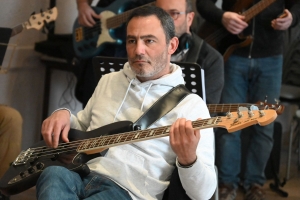 Connu pour sa chaîne Youtube, ce bassiste anime un stage ce week-end à La Chapelle-d&#039;Aurec