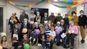 Saint-Maurice-de-Lignon : des activités partagées au Bel âge par les bambins de la crèche