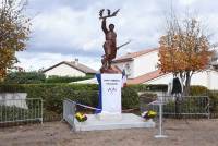 Un siècle après la guerre 1914-18, Saint-Ferréol-d&#039;Auroure a érigé un monument aux Morts