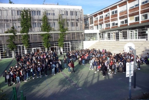 Saint-Didier-en-Velay : parents et professeurs du collège Roger-Ruel réclament une ouverture de classe