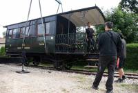 Une nouvelle locomotive à vapeur et un wagon salon sur le Velay-Express (vidéo)