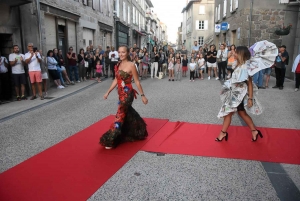 Saint-Agrève : un défilé de mode dans la rue fraîchement rénovée