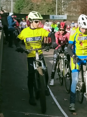 Cyclisme : le Vélo Club du Velay en déplacement au cyclo-cross de Méons